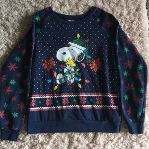 Adorable Snoopy Christmas Sweater/sweatshirt Sz Md